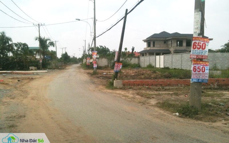Phân lô bán nền: Con dao 2 lưỡi