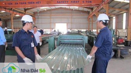Hiện tại, ngành sản xuất tôn thép trong nước đang đối mặt với hàng tôn giá  rẻ nhập khẩu ồ ạt từ Trung Quốc.