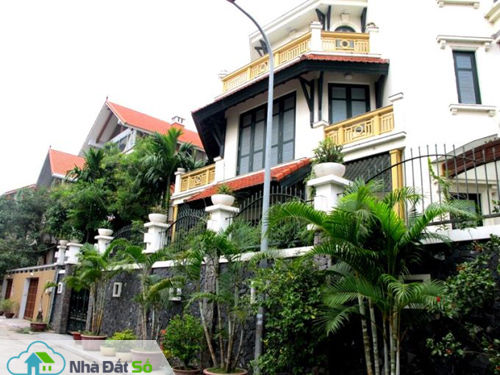 giá nhà Hồ Tây