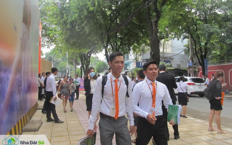môi giới căn hộ