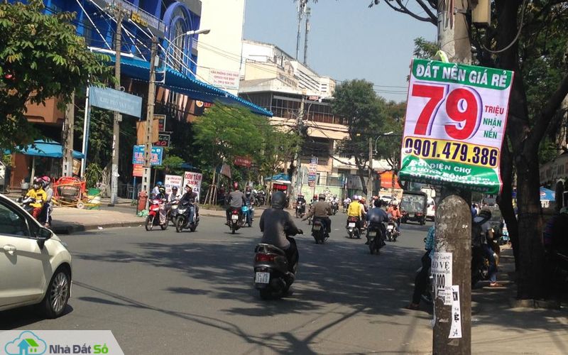 đất nền khu Đông