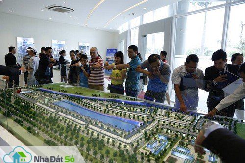 cuộc chiến săn đầu người của DN địa ốc
