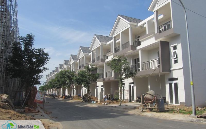 nhà liền kề