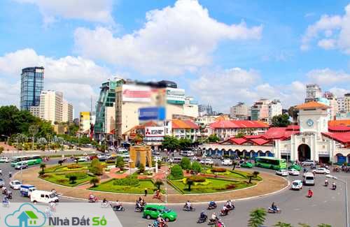 vòng xoay Quách Thị Trang