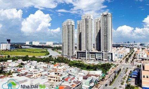 Vốn đổ mạnh vào bất động sản