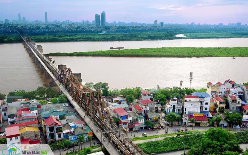 nha dau tu can tinh tao khi do tien vao thi truong nha dat moi noi tai dong anh long bien