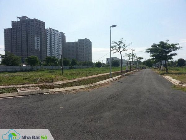Siết nguồn cung, đất nền vùng ven sốt trở lại