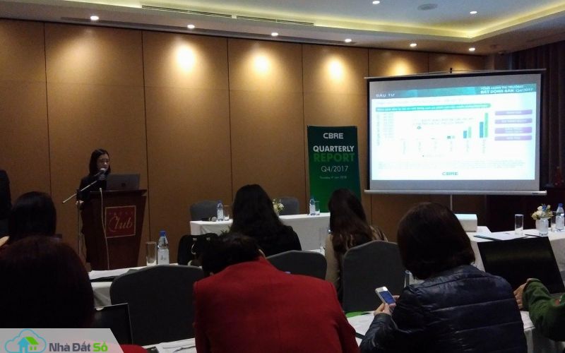 cbre nam 2017 la lan dau tien trong 5 nam qua co gia thue van phong ca hang a va hang b deu tang