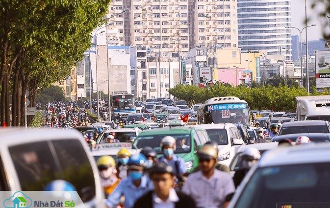 Kẹt xe tại trung tâm Sài Gòn