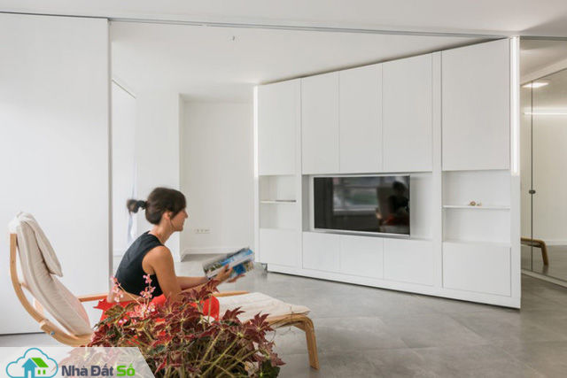 Tròn mắt với bức tường xoay thần kỳ biến hóa không gian cho nhà nhỏ - Ảnh 1. Tròn mắt với bức tường xoay thần kỳ biến hóa không gian cho nhà nhỏ - Ảnh 1.