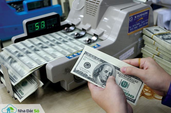 Lãi suất liên ngân hàng tăng mạnh - 1