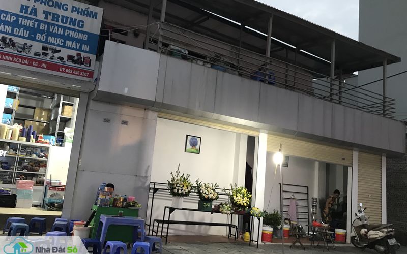 Những căn nhà quan tài, mặt tiền 1 mét ở phố mới Hà Nội - Ảnh 5. Những căn nhà quan tài, mặt tiền 1 mét ở phố mới Hà Nội - Ảnh 5.