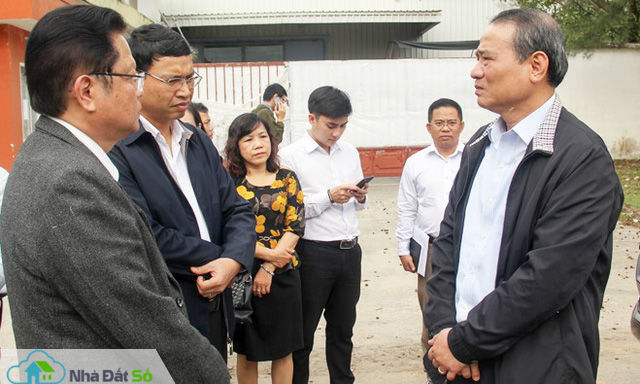 Bí thư Đà Nẵng: Không để doanh nghiệp bỏ thành phố vì vấn đề đất đai - Ảnh 1. Bí thư Đà Nẵng: Không để doanh nghiệp bỏ thành phố vì vấn đề đất đai - Ảnh 1.