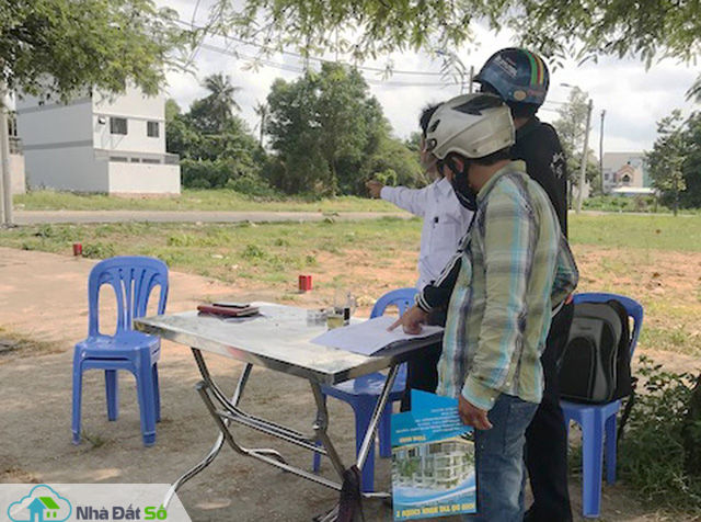 Môi giới kể chuyện kiếm bạc tỷ trong cơn sốt đất tại TP.HCM, mua nhà và sắm xe là chuyện thường! - Ảnh 2.