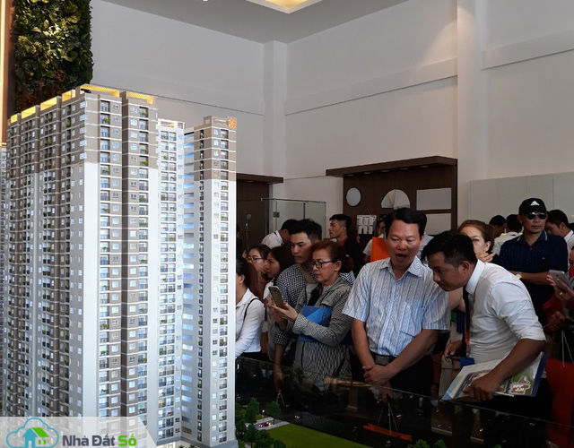 Vì sao thị trường địa ốc TP.HCM khan hiếm nguồn cung mới? - Ảnh 1. Vì sao thị trường địa ốc TP.HCM khan hiếm nguồn cung mới? - Ảnh 1.