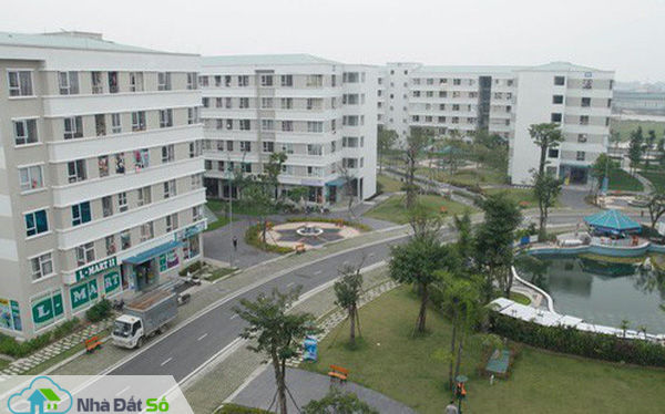 Thị trường nh&#224; ở Tp.HCM v&#224; H&#224; Nội giao dịch đều giảm mạnh