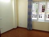 Cần bán nhà 5 tầng, o to, KD, Phô Thái Thịnh. Giá 4,1tỷ