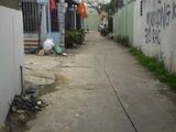 Cần tiền nên bán nhà 1 trệt, 1 lầu, đường số 6, Linh Tây, Thủ Đức. Giá: 2,25 tỷ.