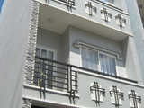 Bán Nhà Mt 1 Trệt 2 Lầu Đúc, Shr Sở Hữu Vĩnh Viễn, Vỉa Hè Cây Xanh.