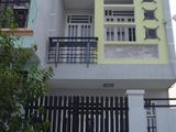 Cần Bán Nhà , Trệt , 1 Lầu , 4 Phòng , Dt: 100m2 , Giá 1,3 Tỷ , Đường Kdc 586