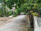 Cần Bán Mảnh Đất Khu Vực Đức Giang, Đường Ô Tô Để Trong Nhà 41m2 (Tel: 0975.764.688)