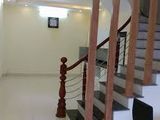 Nhà Vuông Vắn 1.7 Tỷ, 30m2 Ngõ Quỳnh, Gần Ngay Đường Lớn.