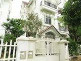 Cần Tiền Bán Gấp Biệt Thự Hoa Sữa 225M2 Đông Nam Tại Vinhomes Riverside Giá Cực Tốt