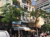 Bán Nhà Mặt Tiền Chợ Thuốc Sỉ Nguyễn Giản Thanh P.15 Q.10,DT: 4 X 14.5m,3 Lầu Nhà Mới (0917.255.885a