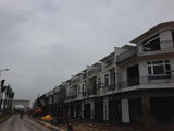 Bán Nhà Phố 1 Trệt 2 Lầu Cuối Đường Nguyễn Văn Bứa.
