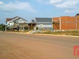 Ngân Hàng Thanh Lý Nhà Và Đất Giá Chính Xác 335tr/150m2 Dân Cư Đông Gần Chợ KCN Đã Hoạt Động