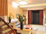Nhà 4 Tầng Hào Nam, Phân Lô, Ô Tô Vào Nhà, Kinh Doanh Được, Chỉ 5.3 Tỷ