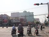[ Chính Chủ ] Bán Miếng Đất Ngay Chợ. Thích Hơp Ở - Kinh Doanh - Buôn Bán.