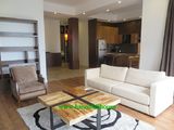 Cho Thuê Căn Hộ Dịch Vụ Đẹp Ở Đặng Thai Mai 03 Phòng Ngủ