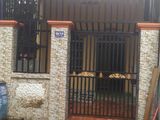 Nhà Cấp 4 Dt:74m2 Sổ Hồng Sang Tên .Hm