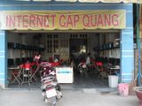 Cho Thuê Nhà Trệt , Chiều Ngang Trên 5m , Trống Suốt, Mặt Tiền Đường Võ Văn Kiệt
