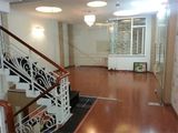 Nhà Mt Nguyễn Trãi, P. Bến Thành, Quận 1, Dt: 112M2, Giá 35 Tỷ