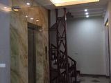 Nhà Kinh Doanh Trần Cung Cầu Giấy Hót 68M2 8 Tầng Mt4.5M.