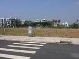 Đất Cần Bán Gấp , Đối Diện Vincom. Nơi Các Tiện Ích Tập Trung. Quận 2
