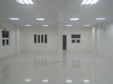 Cho Thuê Văn Phòng 80M2, Tòa Nhà Hạng B, Có Phòng Họp Chung, Hầm Để Ô Tô Phố Lê Trọng Tấn