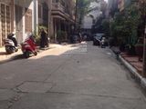 Nhà Phân Lô Vương Thừa Vũ. 40m2, Ô Tô. Gía 4.2 Tỷ