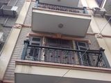 Nhà Riêng Đủ Đồ Ngõ 117 Hoàng Quốc Việt.Dt:50Mx5T.Giá:18Tr