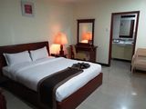 Bán Gấp Nhà Nguyễn Cảnh Dị, 78M2, 1 Trệt 3 Lầu, 8.5 Tỷ, Gần Sân Bay.