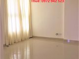 Phú Hoàng Anh 2 Cho Thuê 2 Phòng Ngủ, Nội Thất Dính Tường