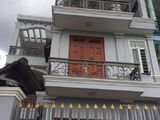 Bán Nhà 1 Trệt 2 Lầu Đường Tx33 Có Shr
