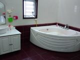 Nhà Đẹp Lê Trọng Tấn 45M2, 5 Tầng, Mt 7M Giá 5.6 Tỷ. Lô Góc 2 Mặt Thoáng.
