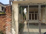 Cần Bán Gấp Căn Nhà Cấp 4 Ngay Đường Lã Xuân Oai Quận 9