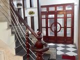 Gấp Gấp Lắm Rồi Bán Ngay Nhà Hoàng Hoa Thám Dtsd 200M Giá Chỉ 3,85 Tỷ.