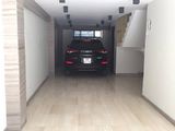 Bán Gấp Nhà Trần Quốc Hoàn, 48m2, 6 Tầng, Mt 5m, 8.6 Tỷ, Gara Ô Tô Vào Nhà, Thang Máy, Nhà Cực Đẹp