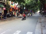 Nhà Đẹp Mặt Phố Cầu Giấy, Lô Góc, 50M2, Kinh Doanh Siêu Vip, Vỉa Hè Thẳng Tiến.