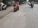 Bán Nhà Mặt Phố Lạc Long Quân, 33M2, Mt 3.8M, Nở Hậu, Vỉa Hè 4M, Kd Tốt, 7 Tỷ